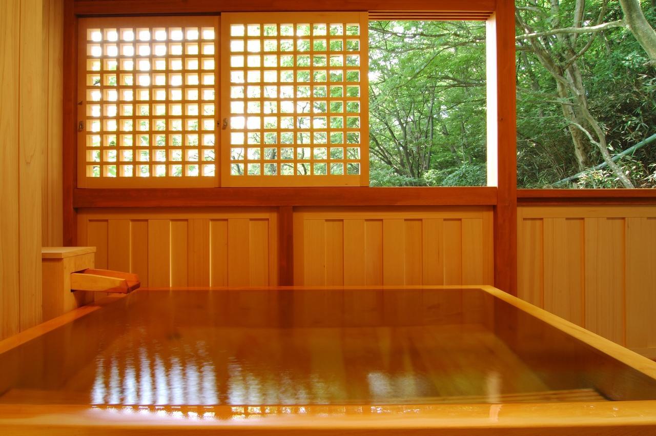 Hotel Hakone Tokinoshizuku Habitación foto A traditional Japanese onsen
